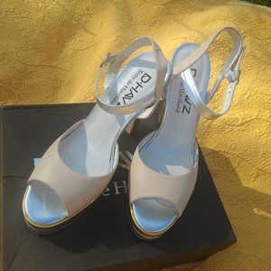 ⚡Terry de Havilland metallic platform sandal pumps